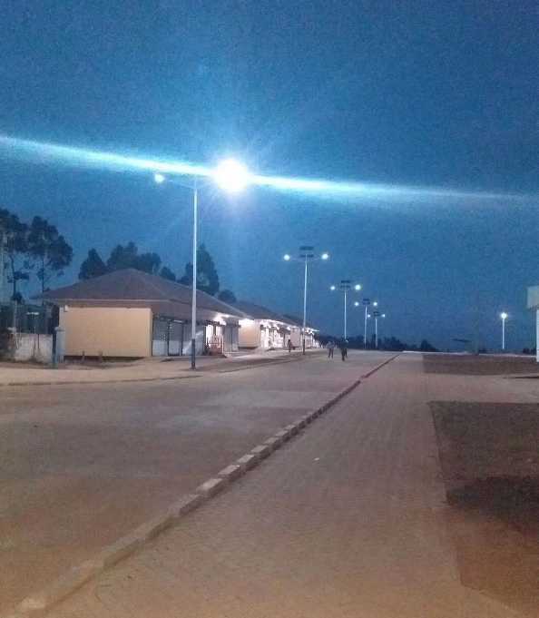 天涯区非洲科特迪瓦太阳能路灯工程